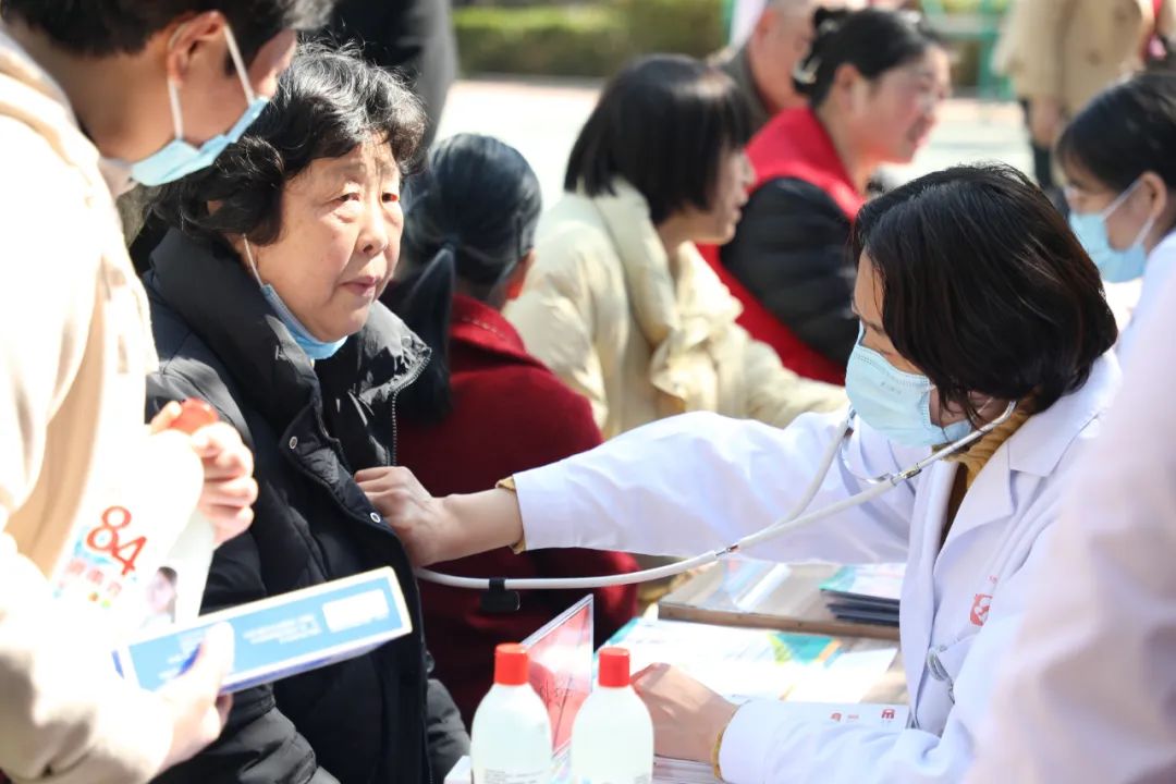 1749690393550845.jpg 58988f40bae42a1186f352fe1094a330.jpg